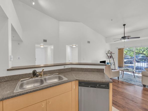 4241 San Marino Boulevard 207, West Palm Beach FL 33409