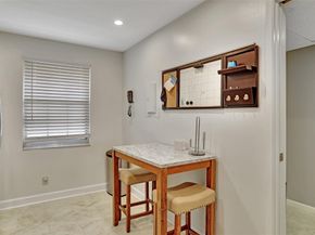 3503 Oaks Way 405, Pompano Beach FL 33069