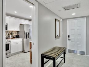 3503 Oaks Way 405, Pompano Beach FL 33069