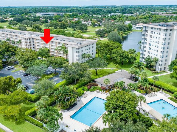3503 Oaks Way 405, Pompano Beach FL 33069