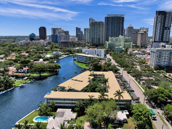 1000 SE 4th Street 219, Fort Lauderdale FL 33301