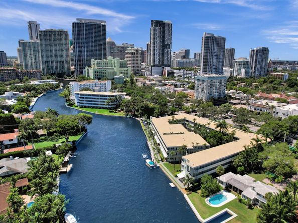 1000 SE 4th Street 219, Fort Lauderdale FL 33301
