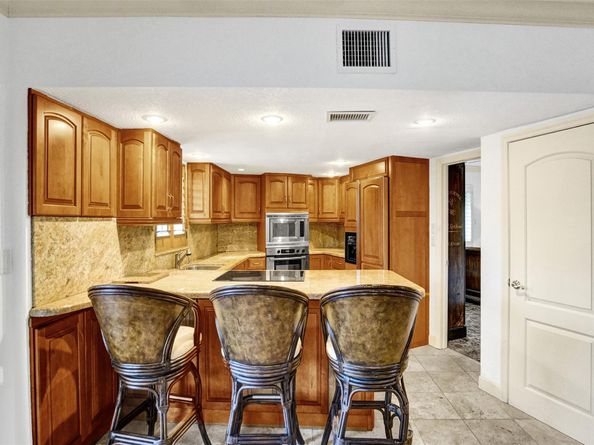 1000 SE 4th Street 219, Fort Lauderdale FL 33301