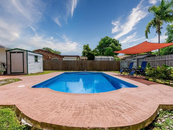 7160 Venetian St, Miramar FL 33023