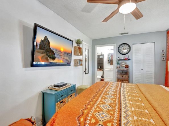 15469 Lakes Of Delray Boulevard 202, Delray Beach FL 33484