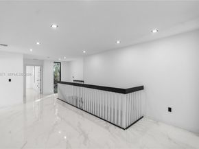 1644 NW 8th Terrace, Miami FL 33125