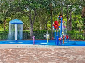 631 Moondancer Court, Palm Beach Gardens FL 33410