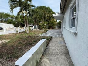 20001 NW 43rd Place, Miami Gardens FL 33055