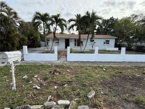 20001 NW 43rd Place, Miami Gardens FL 33055