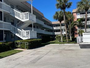 490 19th Avenue 106, Fort Lauderdale FL 33060