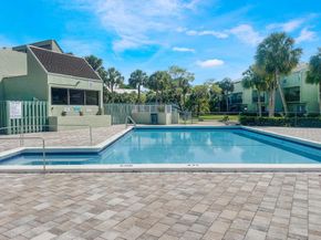 8921 NW 28th Drive B, Coral Springs FL 33065