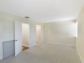 8921 NW 28th Drive B, Coral Springs FL 33065