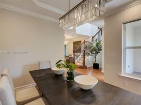 963 S Harbor View S, Hollywood FL 33019