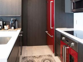 110 Washington Avenue 1722, Miami Beach FL 33139