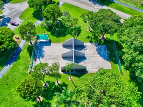 8130 Springtree Road A, Boca Raton FL 33496