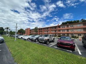 8818 W Mcnab Rd 303, Tamarac FL 33321