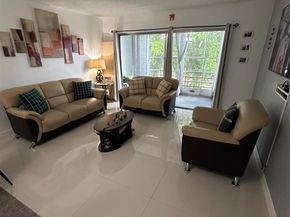 8818 W Mcnab Rd 303, Tamarac FL 33321