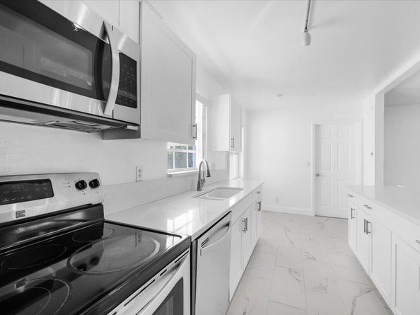 7329 Pine Park Drive N, Lake Worth FL 33467