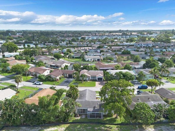 7329 Pine Park Drive N, Lake Worth FL 33467