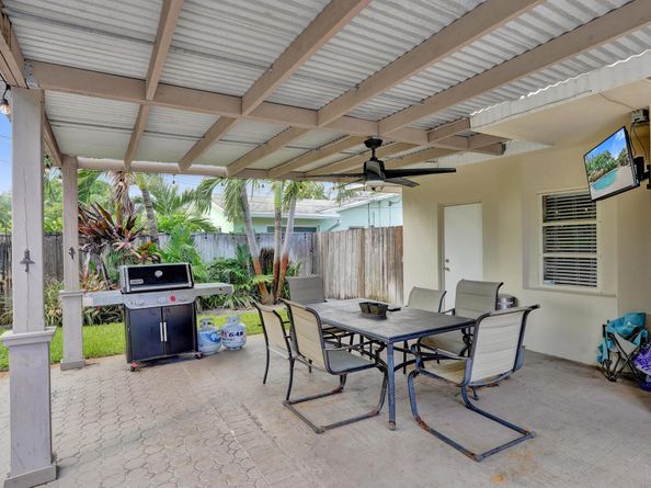 1440 SE 4th Court, Deerfield Beach FL 33441