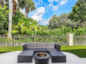 5338 NW 26th Circle S, Boca Raton FL 33496