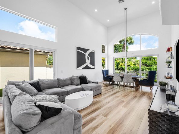 5338 NW 26th Circle S, Boca Raton FL 33496