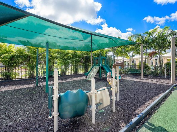 6901 NW 25th Way, Boca Raton FL 33496