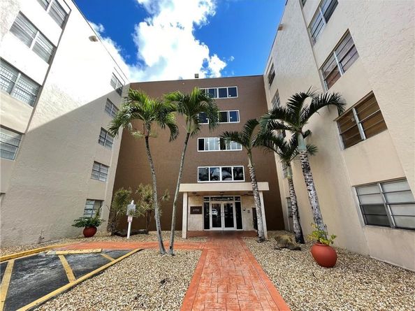 6950 NW 186th St 2510, Hialeah FL 33015