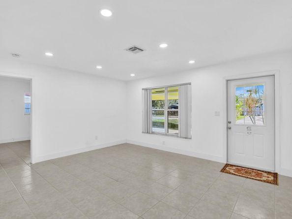 1700 SW 30th St, Fort Lauderdale FL 33315