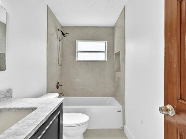 1700 SW 30th St, Fort Lauderdale FL 33315