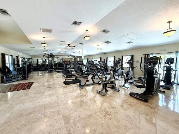276 N Cortez Drive 276, Margate FL 33068