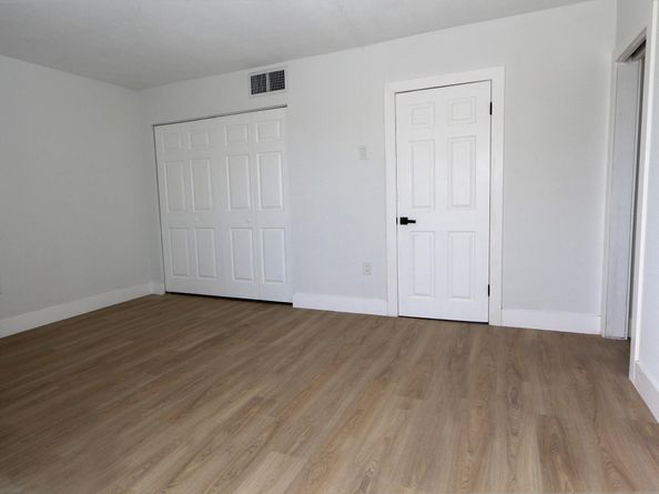 20120 NE 2nd Avenue W20, Miami Gardens FL 33179