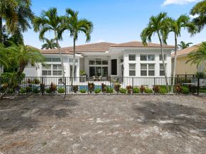 320 Charroux Drive, Palm Beach Gardens FL 33410