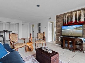 505 Spencer Drive 208, West Palm Beach FL 33409