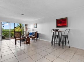 505 Spencer Drive 208, West Palm Beach FL 33409