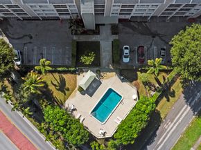505 Spencer Drive 208, West Palm Beach FL 33409