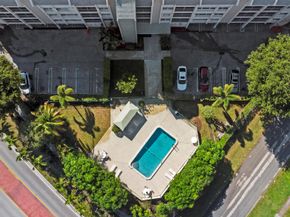 505 Spencer Drive 208, West Palm Beach FL 33409