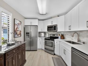 406 Harbour Pointe Way, Greenacres FL 33413