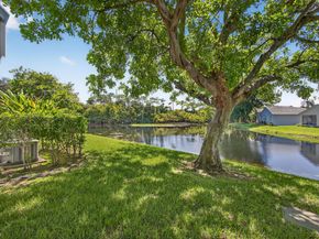 406 Harbour Pointe Way, Greenacres FL 33413