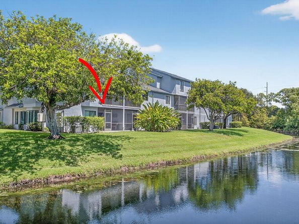 406 Harbour Pointe Way, Greenacres FL 33413