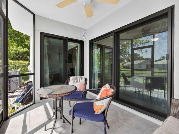 406 Harbour Pointe Way, Greenacres FL 33413