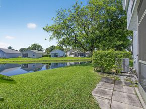 406 Harbour Pointe Way, Greenacres FL 33413