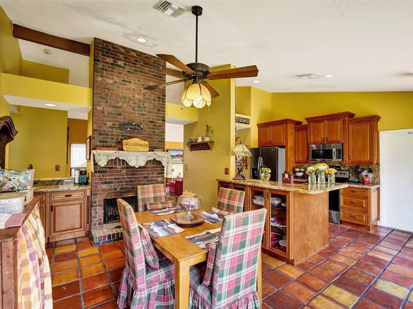 3440 E Point Dr, Cooper City FL 33026