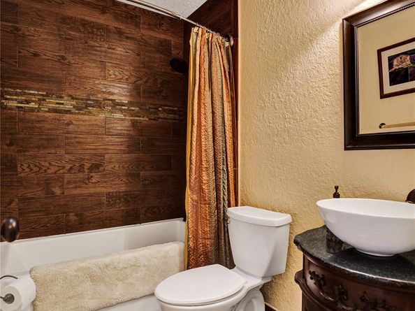 3440 E Point Dr, Cooper City FL 33026