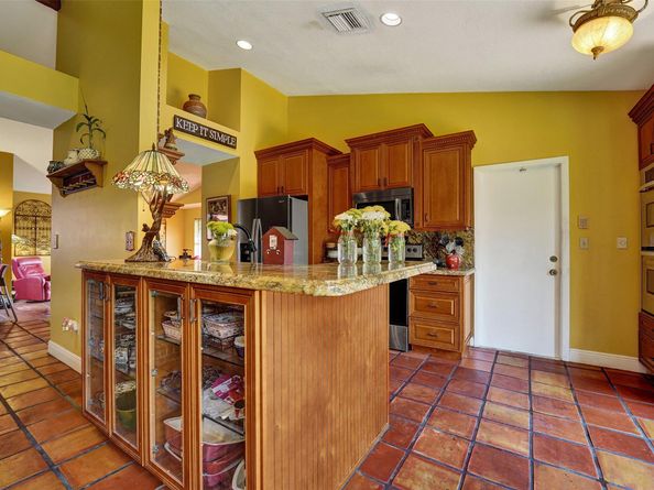 3440 E Point Dr, Cooper City FL 33026