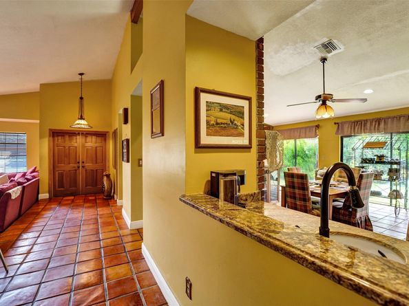 3440 E Point Dr, Cooper City FL 33026