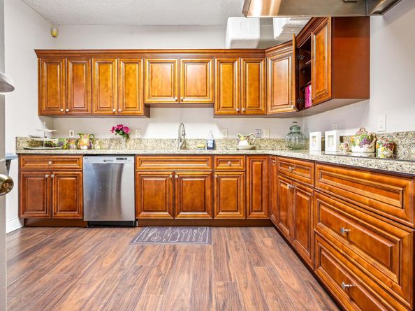 10910 Lakemore Lane 201, Boca Raton FL 33498