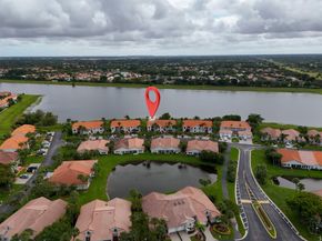 10910 Lakemore Lane 201, Boca Raton FL 33498