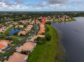 10910 Lakemore Lane 201, Boca Raton FL 33498