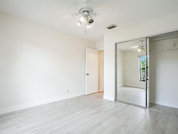 10910 Lakemore Lane 201, Boca Raton FL 33498